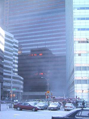 incendi al WTC 7 dopo il crollo del WTC 1