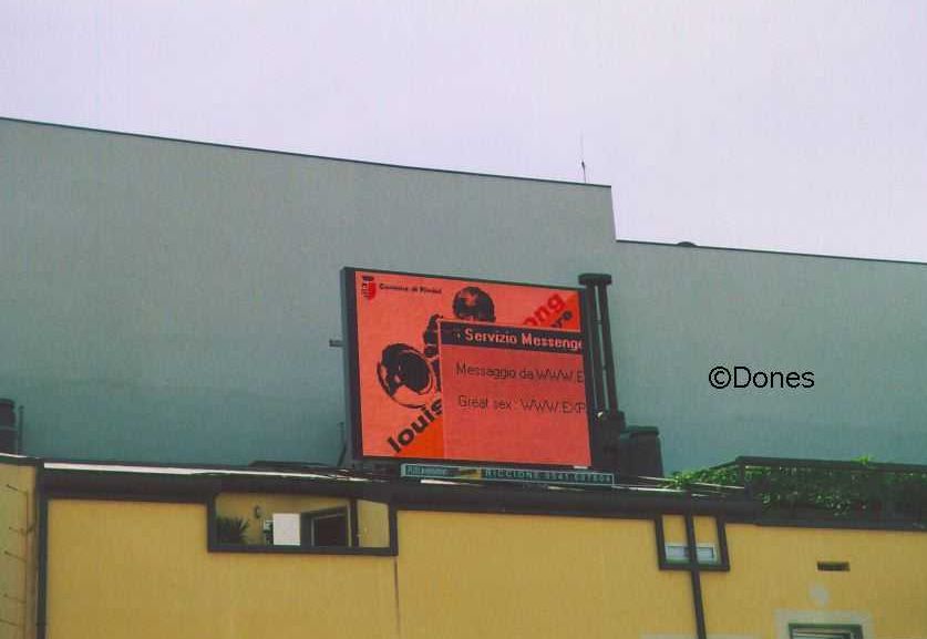 [cartellone con messaggio Great Sex]