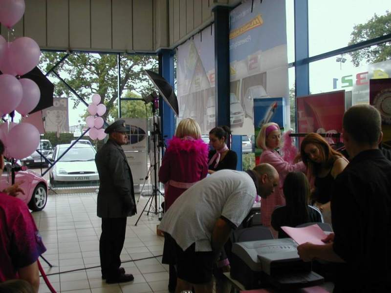 [backstage della sessione foto]