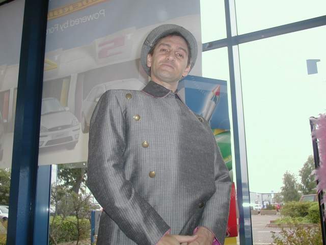 [Paolo vestito da Parker]